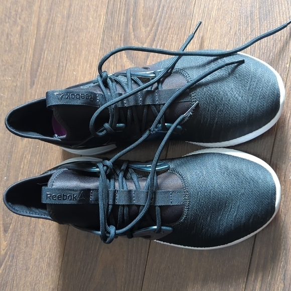 HP. Reebok Hayasu LimitedBlack/Oil Slick-White-Volt (W) - Picture 9 of 14